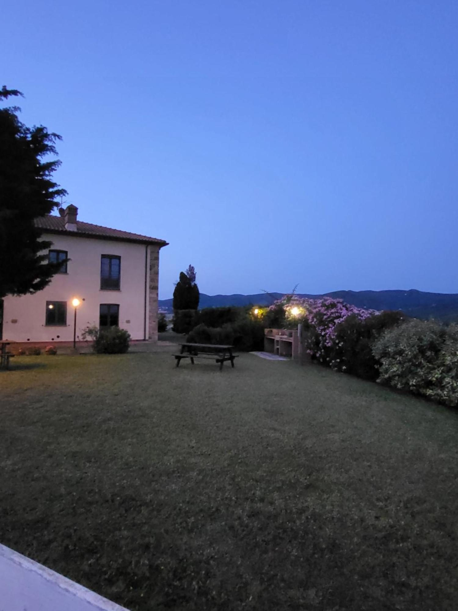 Casale Poggio Meone Apartment