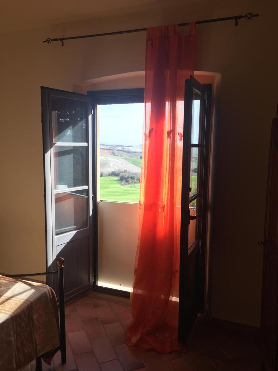 Casale Poggio Meone * Santa Luce