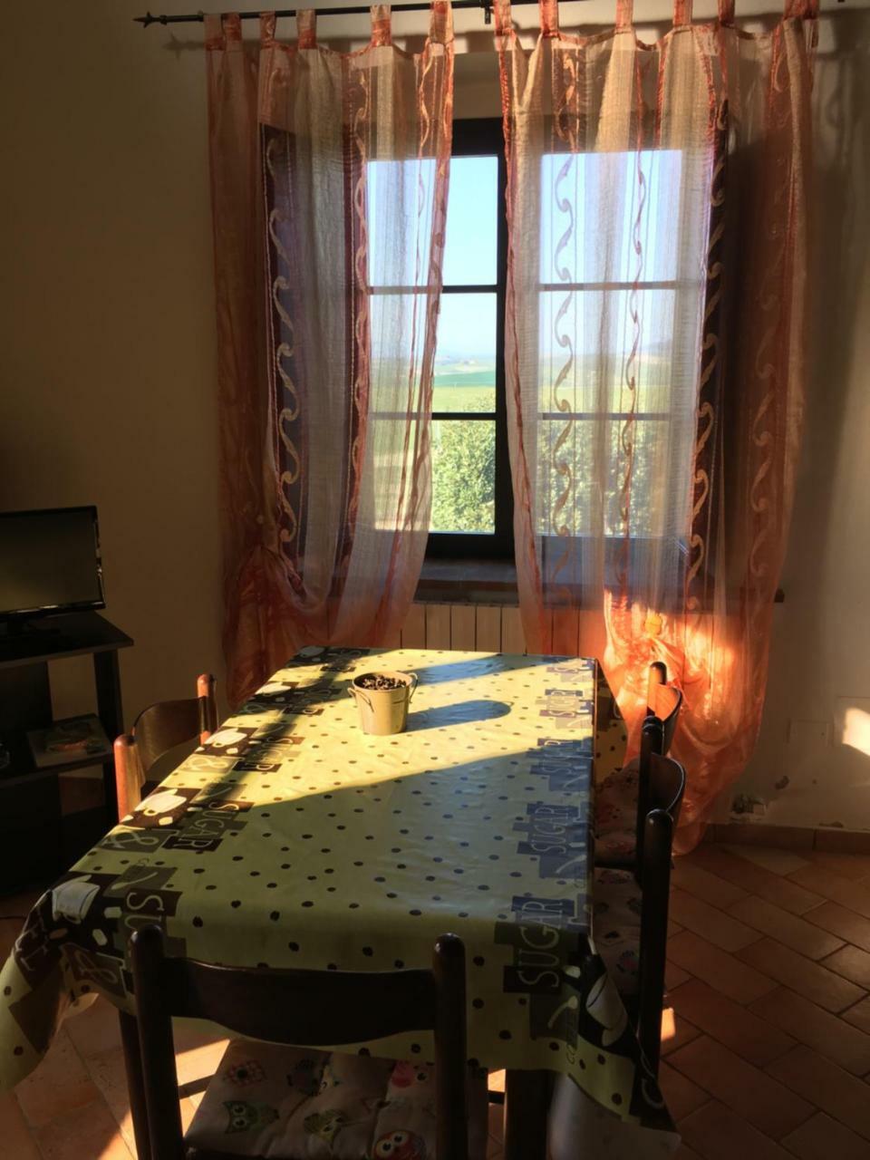 Casale Poggio Meone * Santa Luce